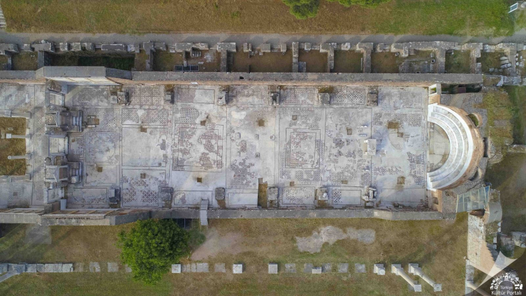 Sardes Antik Kenti’nin tarihe dokunan emekçileri